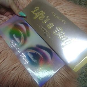 NIB AUTHENTIC LUNAR BEAUTY LIFES A DRAG